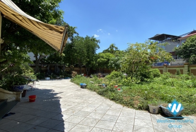 A fabulous garden house for in Nam Tu Liem for rent. 
